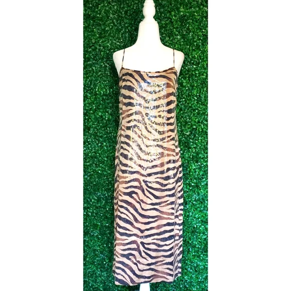 42. J.Crew Gwyneth sequin slip dress in zebra stripe - Picture 4 of 9